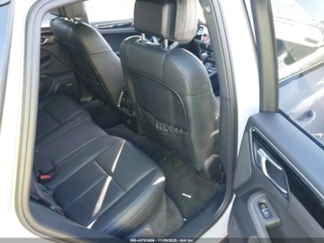 Porsche Macan 2022 Porsche Macan 2022 2.0L 2.0 Benzyna 261KM, zdjęcie 16