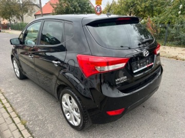 Hyundai ix20 Mikrovan 1.4 CVVT 90KM 2013 Hyundai ix20 SKORY KLIMATYZACJA PARKTRONIC GRZANE FOTELE EL.SZYBY EL.LUSTE, zdjęcie 1