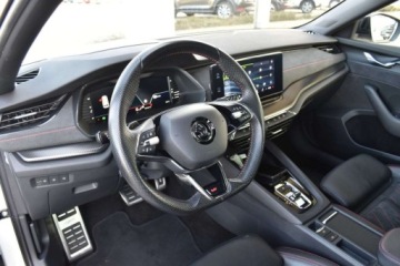 Skoda Octavia IV RS Kombi 2.0 TDI SCR 200KM 2022 Skoda Octavia RS Combi 200KM TDI DSG Hak Virtual LED Matrix WEBASTO VAT23, zdjęcie 8