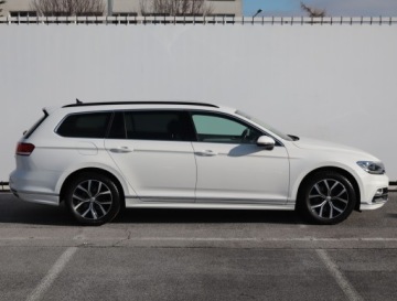 Volkswagen Passat B8 Variant 1.5 TSI EVO 150KM 2019 VW Passat 1.5 TSI, Salon Polska, Serwis ASO, zdjęcie 5