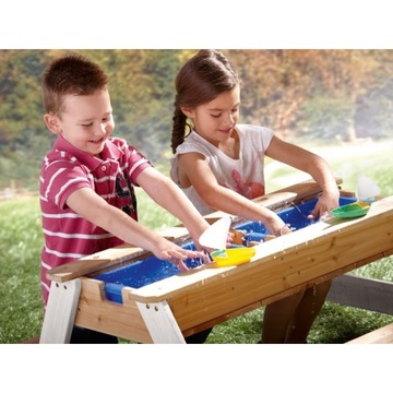 Деревянный настольный зонт AXI, играющий с водой и песком