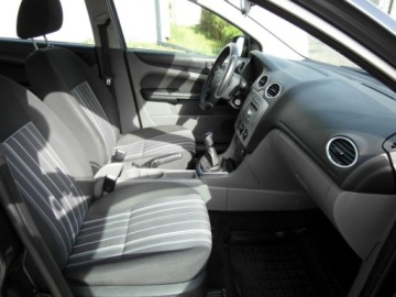 Ford Focus II Coupe-Cabriolet 1.6 Duratec 16V 100KM 2009 Ford Focus Salon Polska Klimatyzacja Abs Alu 1.6 BenzynaLPG 100KM, zdjęcie 15