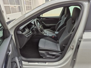 Skoda Octavia IV Liftback 2.0 TDI 150KM 2026 Skoda Octavia SPORTLINE 2.0 TDI DSG z placu 150 KM, zdjęcie 15