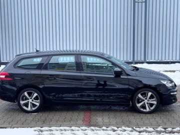 Peugeot 308 II SW 1.2 PureTech 130KM 2015 Peugeot 308 1.2 130 e-THP Start &amp; Stop Active 2015r, zdjęcie 28