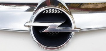 Решетка Opel Corsa D, хром решетка радиатора, до рестайлинга, до рестайлинга, 2006-10 гг.