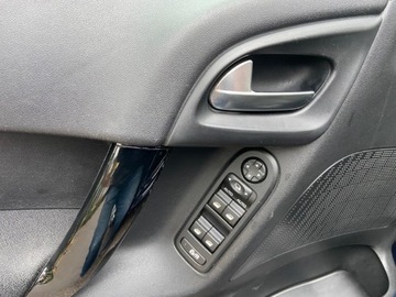 Citroen C3 II Hatchback facelifting 1.2 VTi 82KM 2015 Citroen C3 Citroen C3 1.2 B Panorama Klimatyzacja Niski Przebieg 86 tys.km, zdjęcie 31