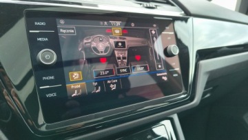 Volkswagen Touran III 2.0 TDI 150KM 2022 Volkswagen Touran 2.0TDI 150KM Automat ACC ASO Iwl, zdjęcie 17