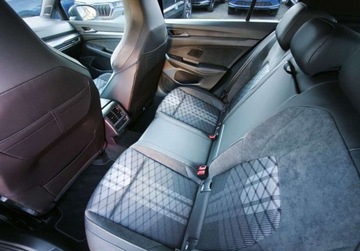 Volkswagen Golf VIII 2025 Volkswagen Golf R-Line Pakiety, FV 23, Kamera 360, ACC, Podgrzewane fotel, zdjęcie 7