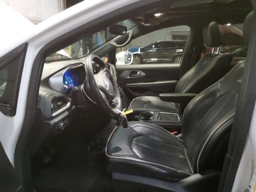 Chrysler Pacifica II 2020 Chrysler Pacifica 2020 CHRYSLER PACIFICA HYBRID LIMITED 3.6 Hybryda 260KM, zdjęcie 11