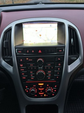 Opel Astra J Hatchback 5d 2.0 CDTI ECOTEC 165KM 2012 Opel Astra GTC 2.0 CDTI 165 km Navi BiXenon Led, zdjęcie 28