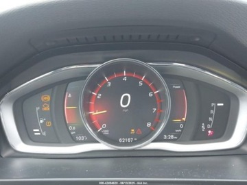 Volvo S60 III 2018 Volvo S60 2018 Volvo S60 T5 FWD Dynamic 2.0 Benzyna 240KM, zdjęcie 6