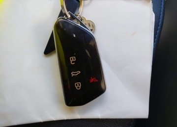 Volkswagen Golf VIII 2022 Volkswagen Golf 2022r., 2.0t, 2L, od ubezpieczalni 2.0 Benzyna 319KM, zdjęcie 8