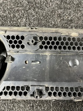 MŘÍŽKA MASKA 464192822 OPEL SIGNUM 03-05