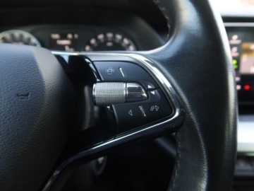 Skoda Octavia III Kombi Facelifting 2.0 TDI 150KM 2020 Skoda Octavia 2.0 TDI, Salon Polska, Automat, zdjęcie 17