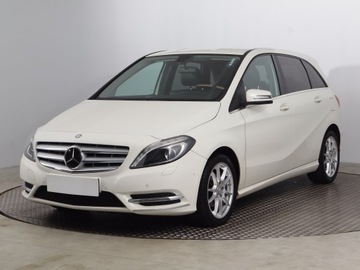 Mercedes Klasa B W246 Sports Tourer 180 CDI 109KM 2014 Mercedes B B 180 CDI, Salon Polska, Automat, zdjęcie 1