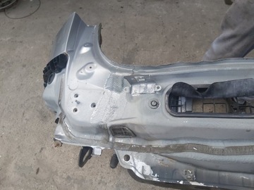 Toyota Rav4 IV ремень безопасности сзади, пол, задняя ванна