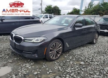 BMW Seria 5 G30-G31 2022 BMW Seria 5 530xi 2022 2.0l 2.0 Benzyna 248KM