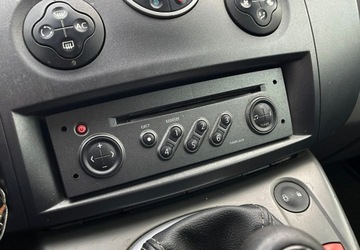 Renault Grand Scenic I 2004 Renault Grand Scenic 1,6 Benzyna 112 km 7-Osobowy 1.6 Benzyna 112KM, zdjęcie 20