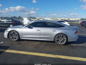 Audi A7 C8 2023 Audi A7 Sportback 2023 r.,3,0L PREMIUM 55 TFSI QUATTRO S TRONIC 3.0 Benzyna, zdjęcie 14