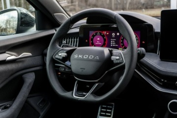 Skoda Superb IV Liftback 2.0 TSI 204KM 2026 Škoda Superb Skoda Superb Sportline 2.0 TSI 204, zdjęcie 19