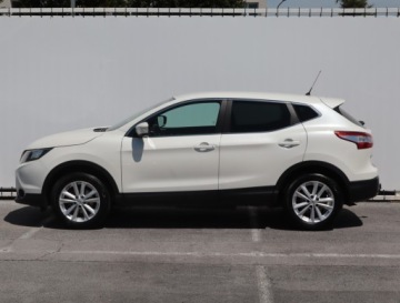 Nissan Qashqai II Crossover 1.2 DIG-T 115KM 2014 Nissan Qashqai 1.2 DIG-T, Salon Polska, zdjęcie 2