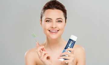 ЗАЩИТНАЯ ПРОФЕССИОНАЛЬНАЯ ЗУБНАЯ ПАСТА ORAL-B PRO-EXPERT DEEP CLEAN 75мл