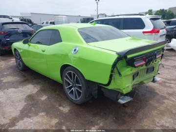 Dodge Challenger III 2023 Dodge Challenger RT 2023 5.7l 5.7 Benzyna 372KM, zdjęcie 3