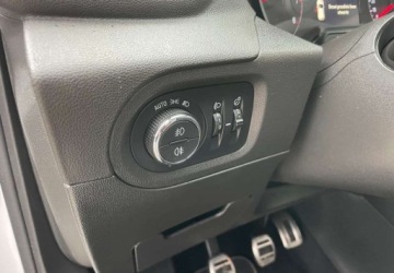 Opel 2018 Opel Grandland X Opel Grandland X 1.2 StartStop 120 Jahre 1.2 Benzyna, zdjęcie 13