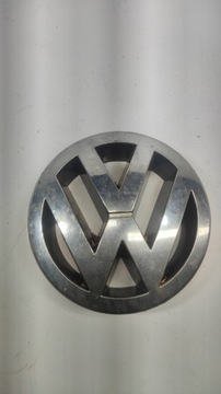 ЭМБЛЕМА ЛОГОТИП VW PASSAT B5 FL 3B0853601C