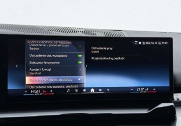 BMW Seria 5 G90-91 Touring 2.0 520d 197KM 2024 BMW Seria 5 I wlasciciel M Pro Hak 360 Gwarancja Bezwypadkowy FVAT23, zdjęcie 39