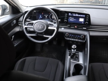 Hyundai Elantra VII Sedan 1.6 MPI 123KM 2023 Hyundai Elantra 1.6 MPI, Salon Polska, zdjęcie 6