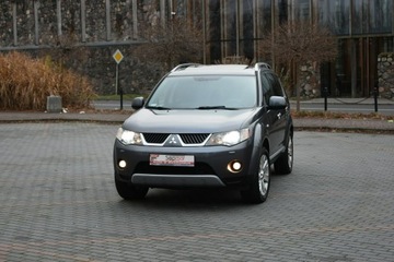 Mitsubishi Outlander II 2.2 DID DOHC 156KM 2007 Mitsubishi Outlander 2.2DiD 2007r 7os. Skóra, zdjęcie 16