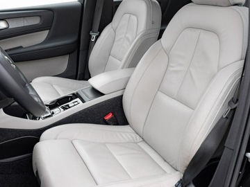 Volvo XC40 Crossover Facelifting 2.0 B3 163KM 2022 Volvo XC 40 WD8325S#B3 Plus Bright Podgrz.f kier, zdjęcie 13