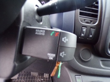 Opel Vivaro B Kombi Extra Long H1 2,9t 1.6 BiTurbo 125KM 2015 OPEL VIVARO 1.6 CDTI Z NIEMIEC 9-OSOBOWY, zdjęcie 26