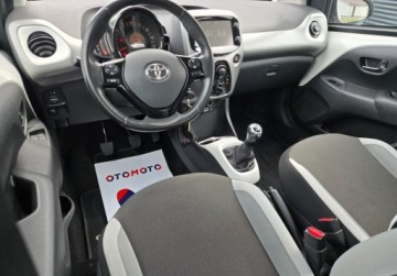 Toyota Aygo II Hatchback 5d 1.0 VVT-i 69KM 2016 Toyota Aygo Swiezo sprowadzony, zarejestrowany. Benzyna 69KM, zdjęcie 13