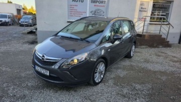 Opel Zafira C Tourer 2.0 CDTI ECOTEC 130KM 2012 Opel Zafira 2,0 diesel 131 KM klima zarejestrowany 7 osobowy 2.0 Diesel, zdjęcie 1