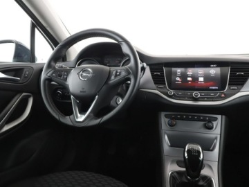 Opel Astra K Hatchback 5d 1.6 CDTI 95KM 2017 Opel Astra navi klimatyzacja multifunkcja czujniki, zdjęcie 15