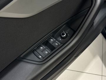 Audi A4 B9 Limousine Facelifting 2.0 35 TFSI 150KM 2021 Audi A4 Limousine 35 TFSI S Tronic / 1 właściciel, zdjęcie 18