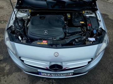 Mercedes Klasa A W176 Hatchback 5d 1.6 180 BlueEFFICIENCY 122KM 2014 Mercedes A180 Aklasa bdb stan, zdjęcie 4
