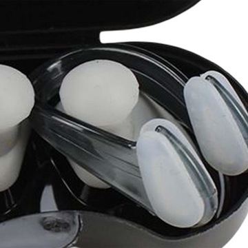 Zestaw pływackich zatyczek do uszu i klipsów na nos Training Grey