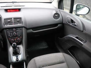 Opel Meriva II Mikrovan 1.4 Turbo ECOTEC 120KM 2011 Opel Meriva 1.4 Turbo, Klima, Klimatronic, zdjęcie 7