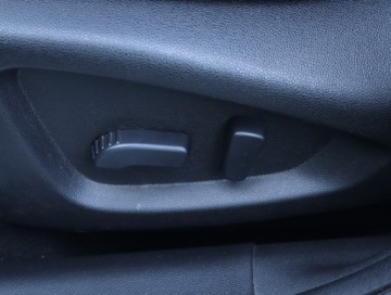 Renault Kadjar Crossover 1.2 Energy TCe 130KM 2016 Renault Kadjar 1.2 TCe, Salon Polska, zdjęcie 21