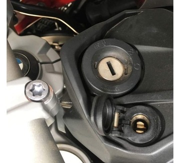 Зарядное устройство для мотоцикла 2x USB DIN BMW MC17D
