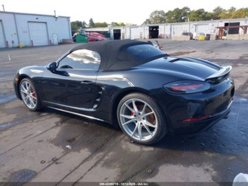 Porsche Boxster 718 Cabrio 2.0 300KM 2018 Porsche 718 Boxster 2018 2.0l 2.0 Benzyna 300KM, zdjęcie 3