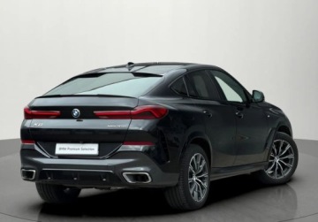 BMW X6 G06 SUV 3.0 30d 286KM 2021 BMW X6 BMW X6 xDrive30d M Sport 3.0 Diesel 286KM, zdjęcie 2