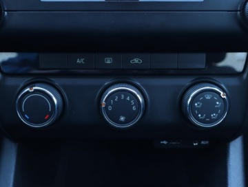 Skoda Octavia III Kombi 1.4 TSI  150KM 2016 Skoda Octavia 1.4 TSI, Salon Polska, Klima, zdjęcie 15