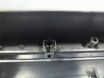 TOYOTA CAMRY VIII XV70 17- SVĚTLO STOP