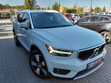 Volvo XC40 Crossover 2.0 T5 247KM 2019 Volvo XC 40 Full Opcja Kamera 360 4x4 Full LED Harman Kardon 2.0 Benzyna, zdjęcie 2