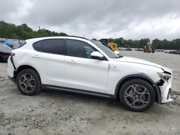 Alfa Romeo Stelvio SUV Facelifting 2.0 Turbo 280KM 2022 Alfa Romeo Stelvio TI 2022 2.0l 2.0 Benzyna 280KM, zdjęcie 4