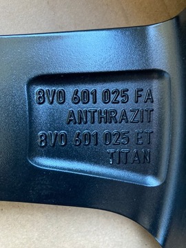 AUDI RS3 AUDI SPORT ДИС 8JX19 ET49 8V0601025FA